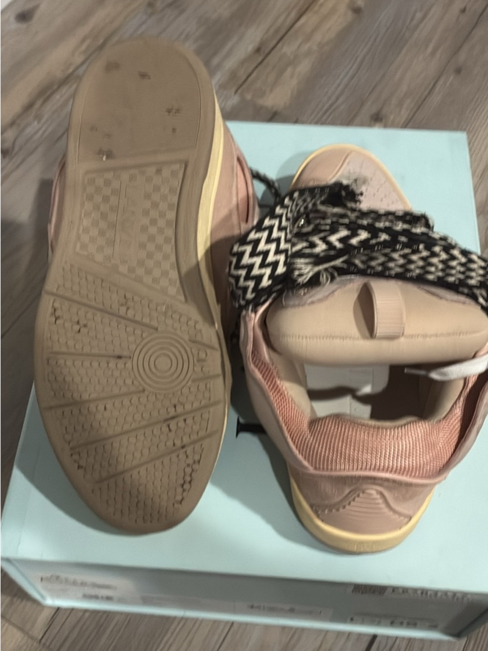 Lanvin Pink and Beige Low-Top Sneakers with Patterned Laces